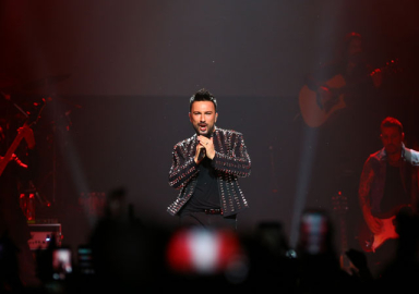 Tarkan Moskova'da konser verdi!