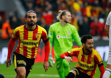 Beşiktaş Göztepe karşısında yine kayıp! 2-1