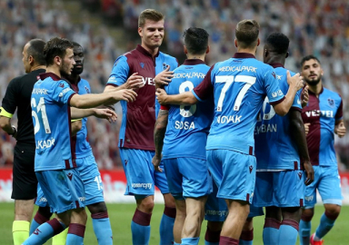 Sezonun en kritik derbisini Trabzonspor kazandı! 3-1