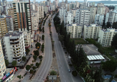 Sokağa çıkma kısıtlamasıyla, Türkiye'yi sessizlik sardı