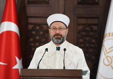 Diyanet 40 cami rehberi ile 38 rehberlik öğretmeni alacak