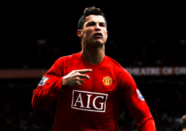 Cristiano Ronaldo yeniden Manchester United'da