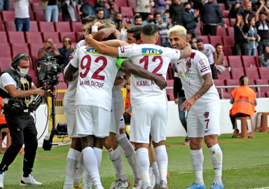 Zirve yarışında Beşiktaş, Hatay'da yıkıldı! 1-0