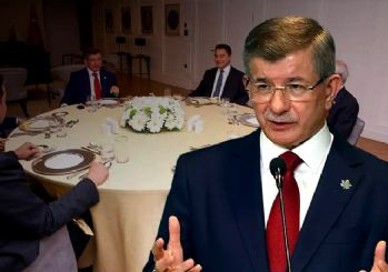 Davutoğlu'ndan CHP medyasına ayar: Biz çıkalım masadan seçim mi kazanacaksınız?