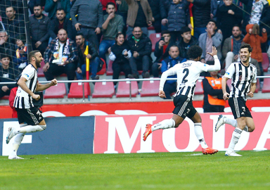 Kartal, deplasmanda kazandı! 2-0