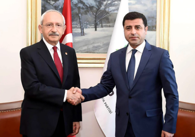 Demirtaş'tan Kılıçdaroğlu'na destek: Yürü Bay Kemal!