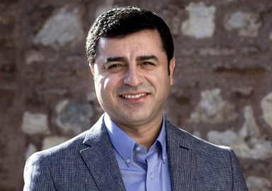 Demirtaş aktif siyaseti bıraktı