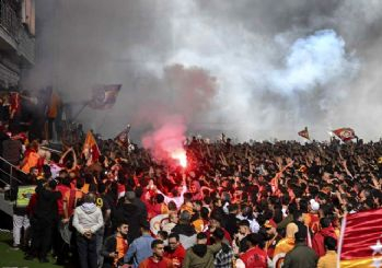 Florya'da şampiyonluk kutlaması: Galatasaray çıldırdı