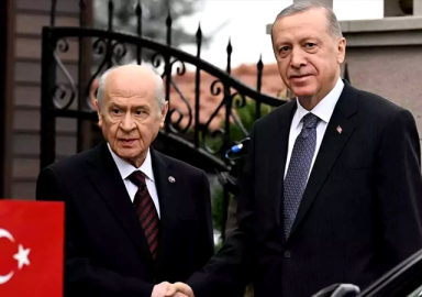 Erdoğan ve Bahçeli'den sürpriz görüşme! Emekliye ilave zam mı geliyor?