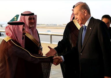 Cumhurbaşkanı Erdoğan Suudi Arabistan'da