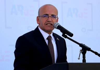 Hazine ve Maliye Bakanı Mehmet Şimşek: Enflasyon tek haneye düşecek!