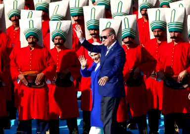 Eski Fransa Cumhurbaşkanı: Erdoğan, Osmanlı hayalinden vazgeçmedi!