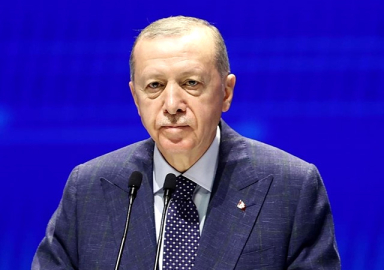 Erdoğan'dan 'yeni anayasa' mesajı: Prangaların sökülüp atılma vakti geldi