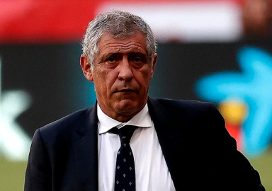 Beşiktaş'ın yeni teknik direktörü Portekizli Fernando Santos oldu