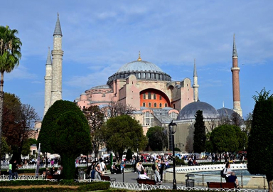 Ayasofya'da yeni dönem: Giriş ücreti belli oldu