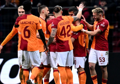 90+1'de aslan pençesi! Galatasaray avantajı kaptı