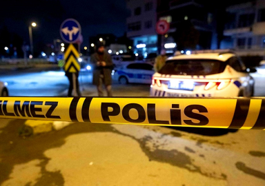 Pendik'te polislere silahlı saldırı