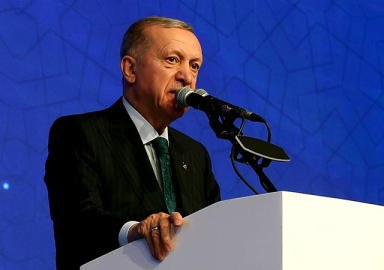 Erdoğan'dan Suriye'ye operasyon sinyali: Yarım kalan işi tamamlayacağız