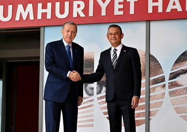 Cumhurbaşkanı Erdoğan, iade-i ziyaret için CHP Genel Merkezi'nde