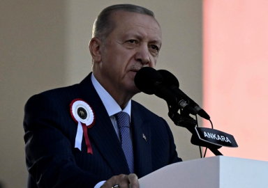 Cumhurbaşkanı Erdoğan: Terör örgütü kıpırdayamaz halde