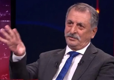 Mahmut Övür yazdı: Haber bültenleri üçüncü sayfa gibi