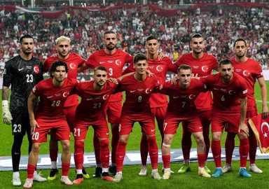 Türkiye deplasmanda İzlana'yı 4-2 yendi