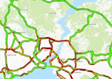 İstanbul'da trafik kilit! Yoğunluk yüzde 80'e ulaştı