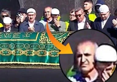 Vatansız teröristbaşı Gülen'in cenazesinde dikkat çeken detay!