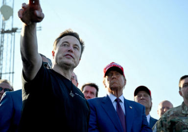 Trump ve Musk, SpaceX'in Starship fırlatılışını birlikte izledi