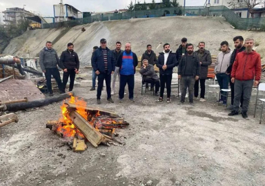 Ümraniye metro inşaatı yarım kaldı! İşçiler eylem yaptı