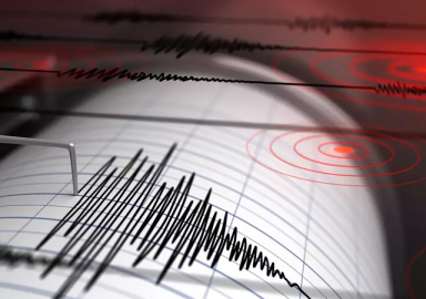 Antalya'da 4.8 büyüklüğünde deprem!