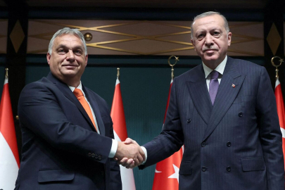 Viktor Orban'dan Cumhurbaşkanı Erdoğan'a Övgü: Ukrayna-Rusya anlaşmasında başarılı tek arabulucu!