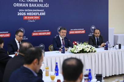 Bakan Yumaklı'dan pestisit iddialarına cevap: İzin vermeden imha ediyoruz