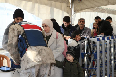 Suriyeliler vatanlarına dönüyor! "Türkiye'nin Bize Çok Desteği Oldu"