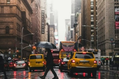 New York'ta ilk trafik yoğunluğu ücreti uygulaması başladı