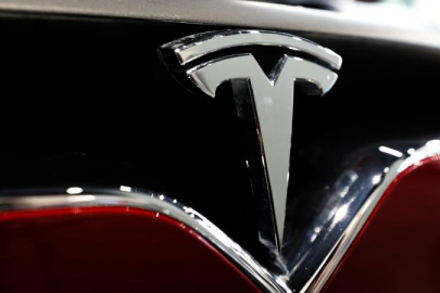 ABD'de 2,6 milyon Tesla inceleniyor