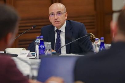 Mehmet Şimşek'ten ABD'de yatırımcılarla stratejik temas